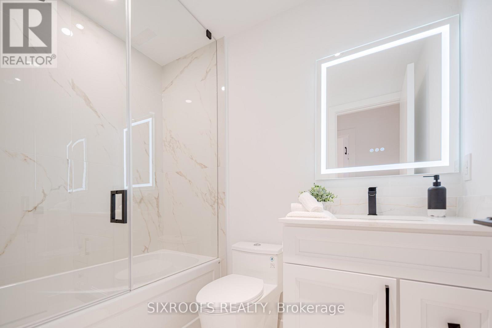 40 Morningside Avenue, Toronto (High Park-Swansea), Ontario  M6S 1C4 - Photo 15 - W13026412