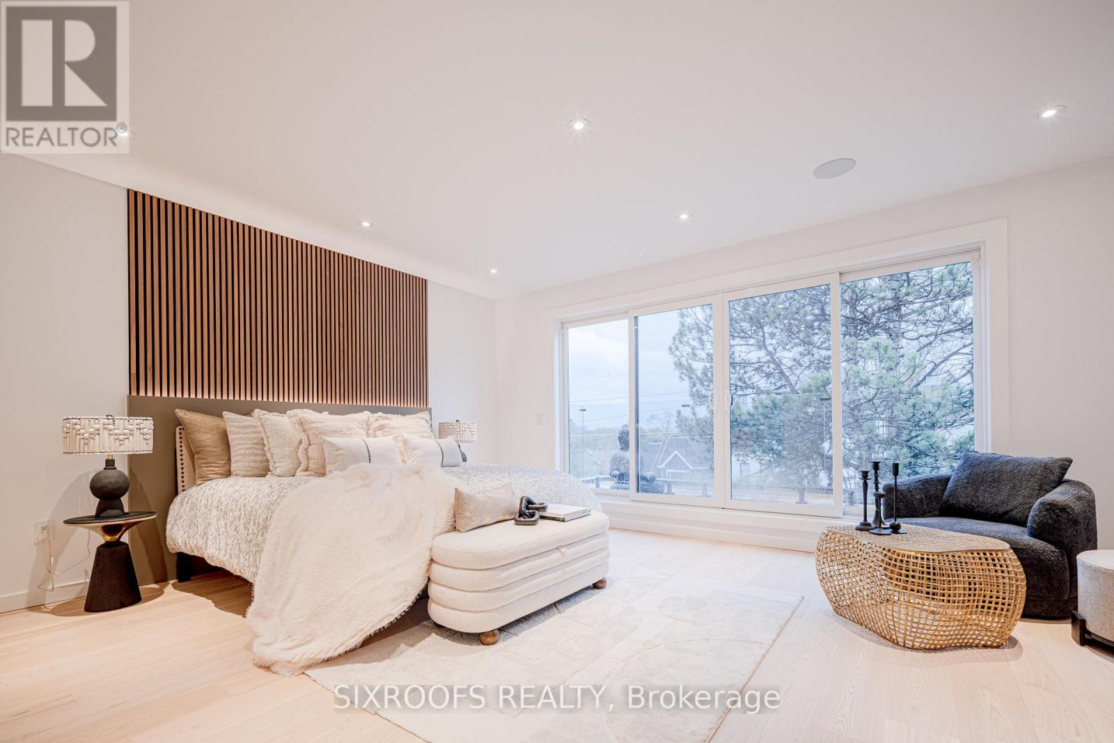 40 Morningside Avenue, Toronto (High Park-Swansea), Ontario  M6S 1C4 - Photo 16 - W13026412