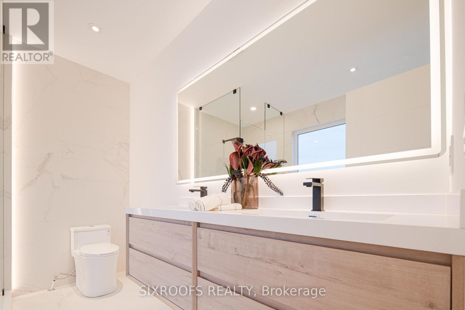 40 Morningside Avenue, Toronto (High Park-Swansea), Ontario  M6S 1C4 - Photo 21 - W13026412