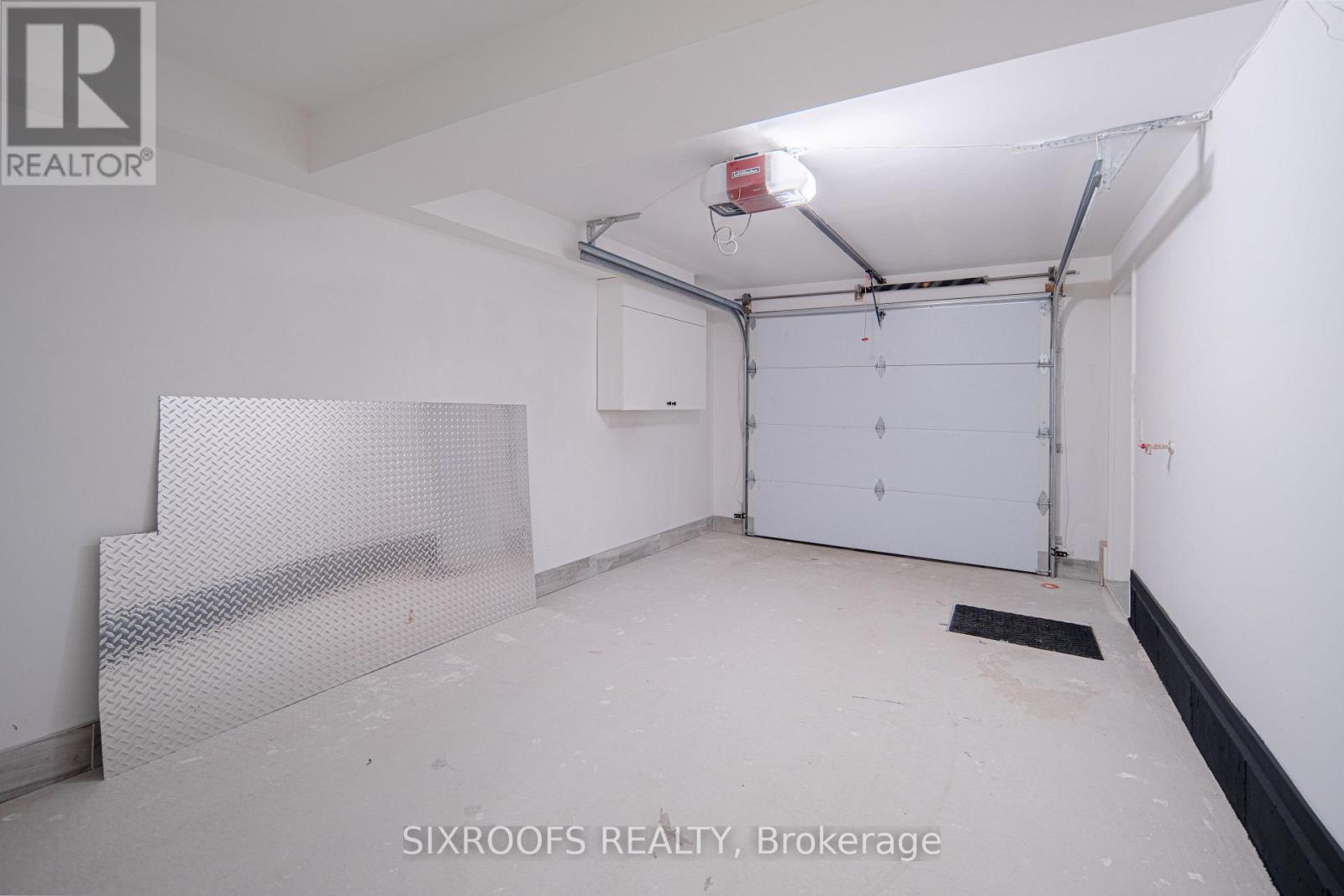 40 Morningside Avenue, Toronto (High Park-Swansea), Ontario  M6S 1C4 - Photo 23 - W13026412