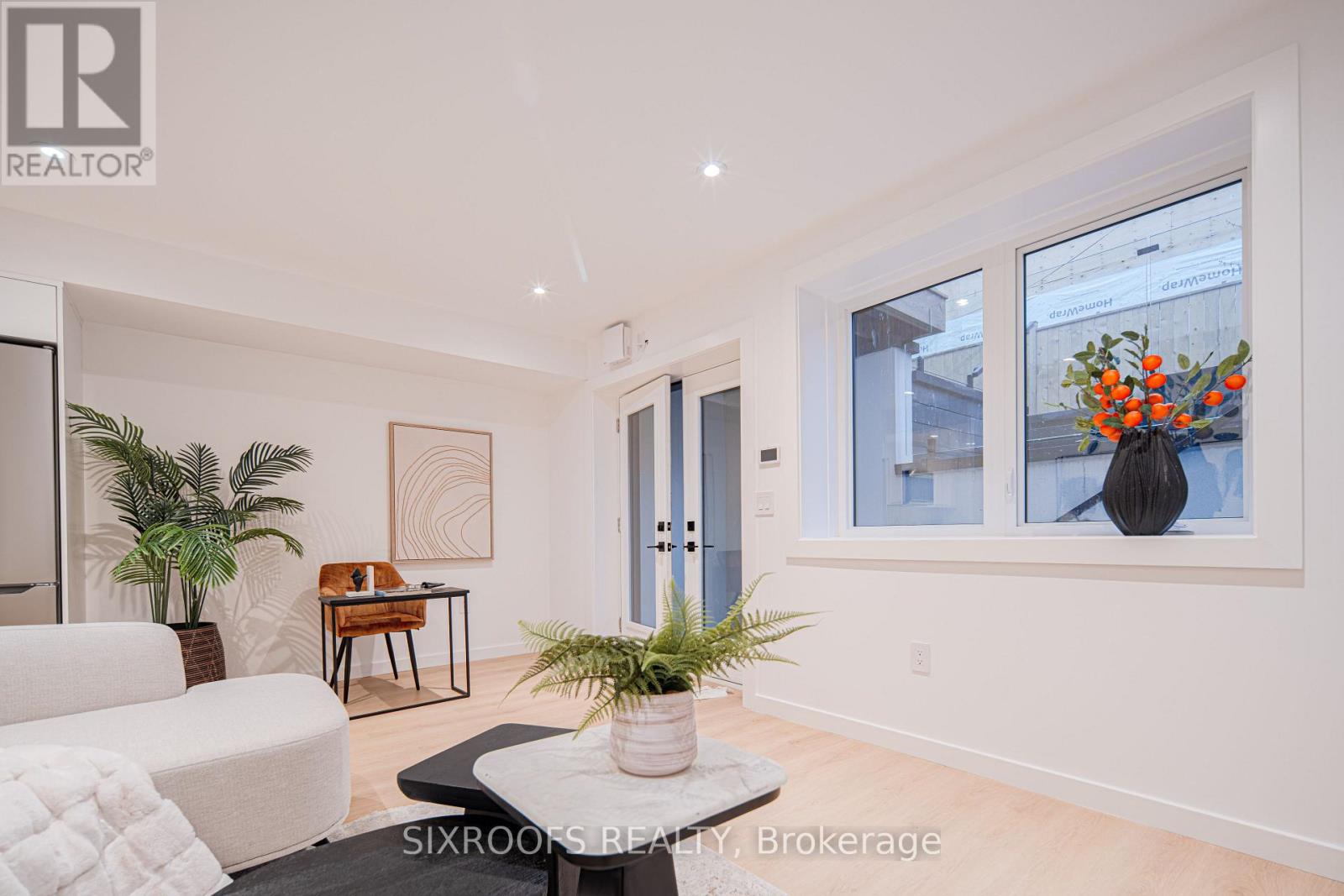 40 Morningside Avenue, Toronto (High Park-Swansea), Ontario  M6S 1C4 - Photo 25 - W13026412