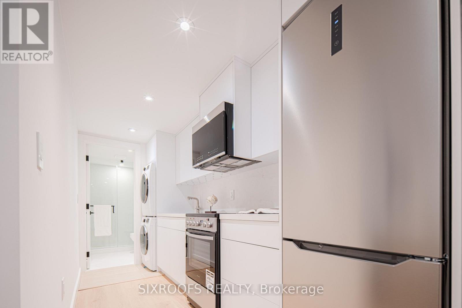 40 Morningside Avenue, Toronto (High Park-Swansea), Ontario  M6S 1C4 - Photo 26 - W13026412