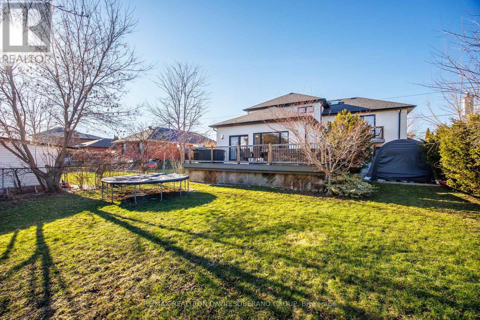 105 Winston Park Boulevard, Toronto, Ontario  M3K 1C4 - Photo 42 - W13026460