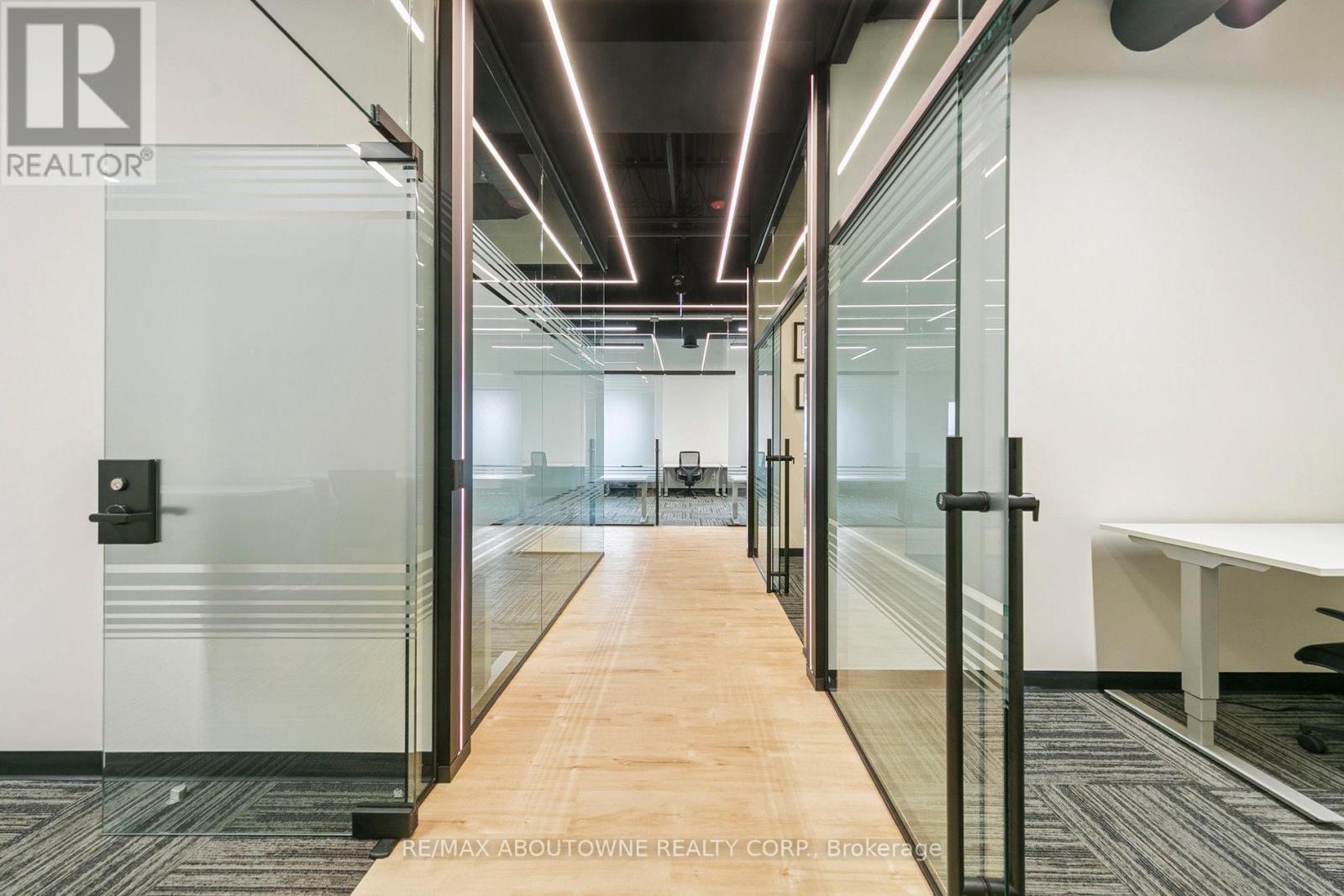 211-A - 320 Matheson Boulevard W, Mississauga, Ontario  L5R 3R1 - Photo 25 - W13026466