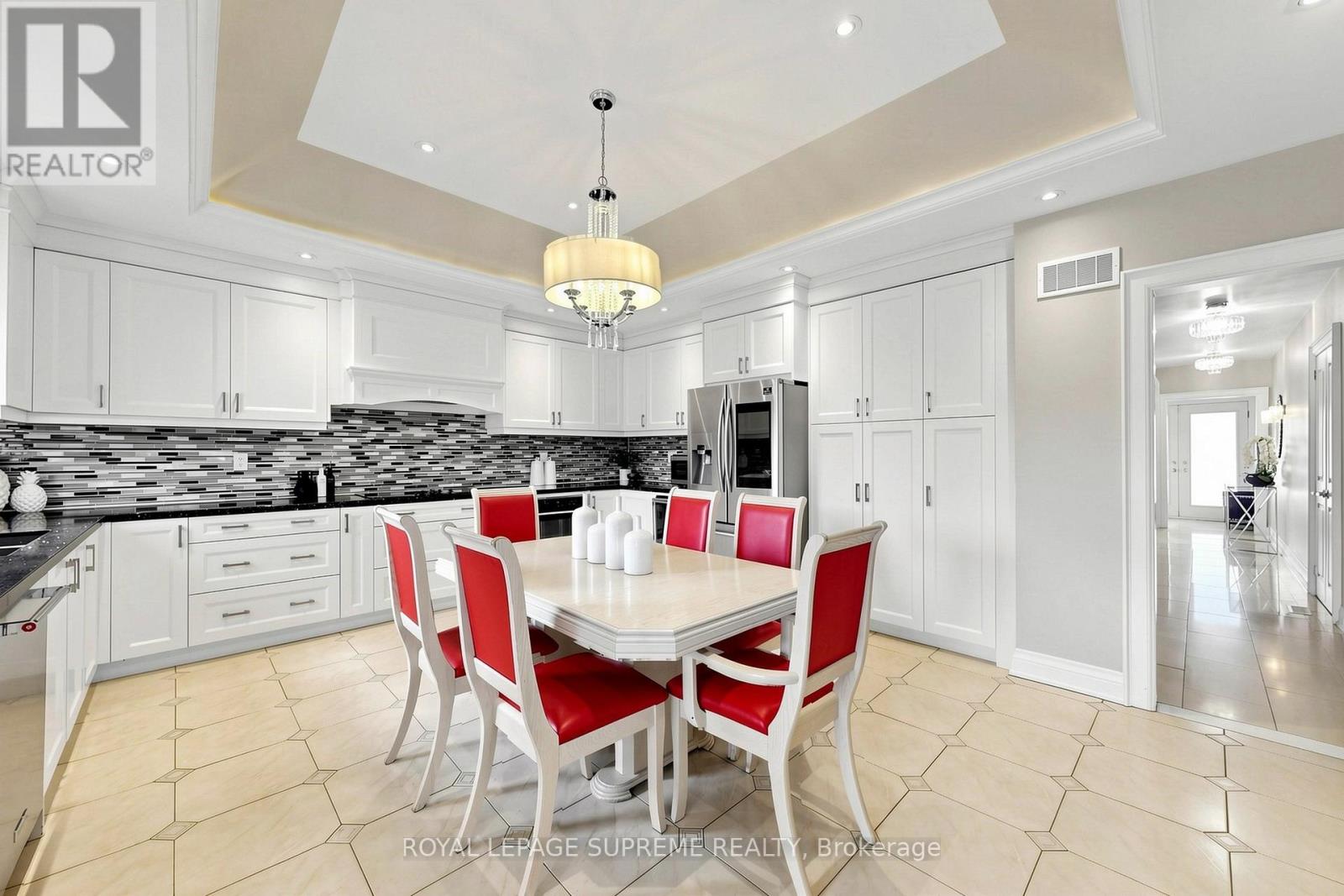 46 Chiswick Avenue, Toronto (Brookhaven-Amesbury), Ontario  M6M 4T9 - Photo 11 - W13026474