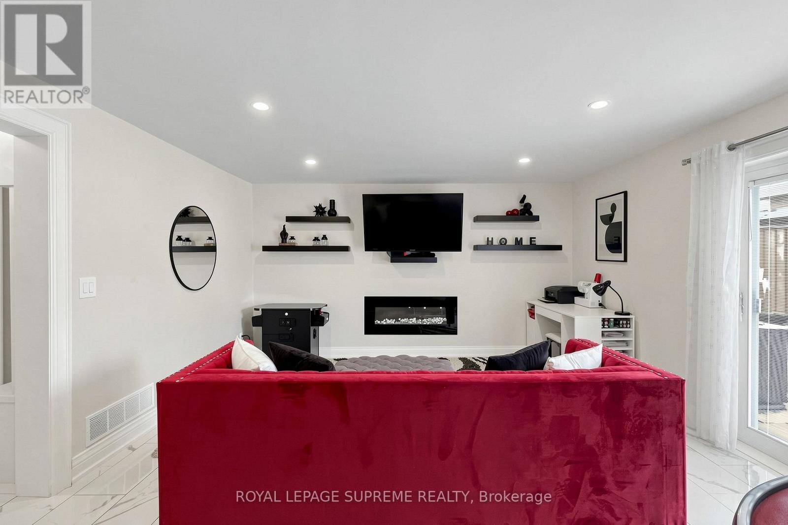 46 Chiswick Avenue, Toronto (Brookhaven-Amesbury), Ontario  M6M 4T9 - Photo 16 - W13026474