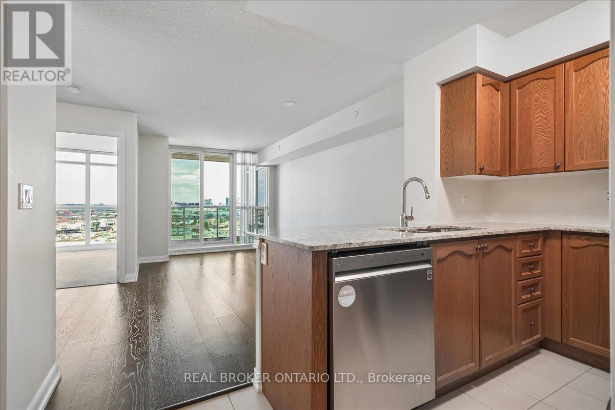 1704 - 205 Sherway Gardens Road, Toronto (Islington-City Centre West), Ontario  M9C 0A5 - Photo 8 - W13026508