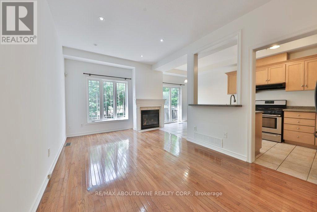 19 - 2169 Orchard Road, Burlington, Ontario  L7L 7H9 - Photo 14 - W13026554