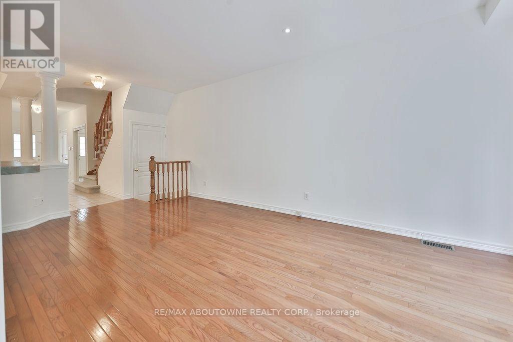 19 - 2169 Orchard Road, Burlington, Ontario  L7L 7H9 - Photo 15 - W13026554