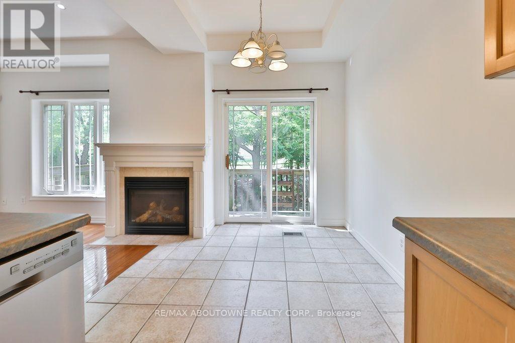 19 - 2169 Orchard Road, Burlington, Ontario  L7L 7H9 - Photo 21 - W13026554