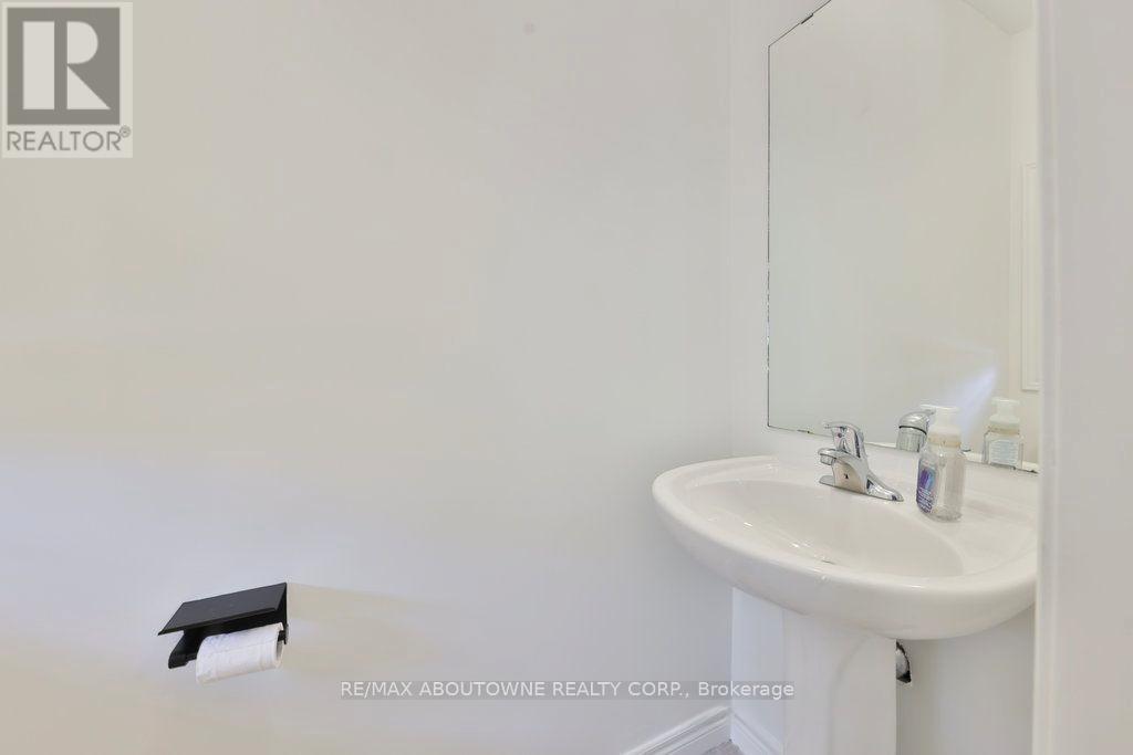 19 - 2169 Orchard Road, Burlington, Ontario  L7L 7H9 - Photo 8 - W13026554