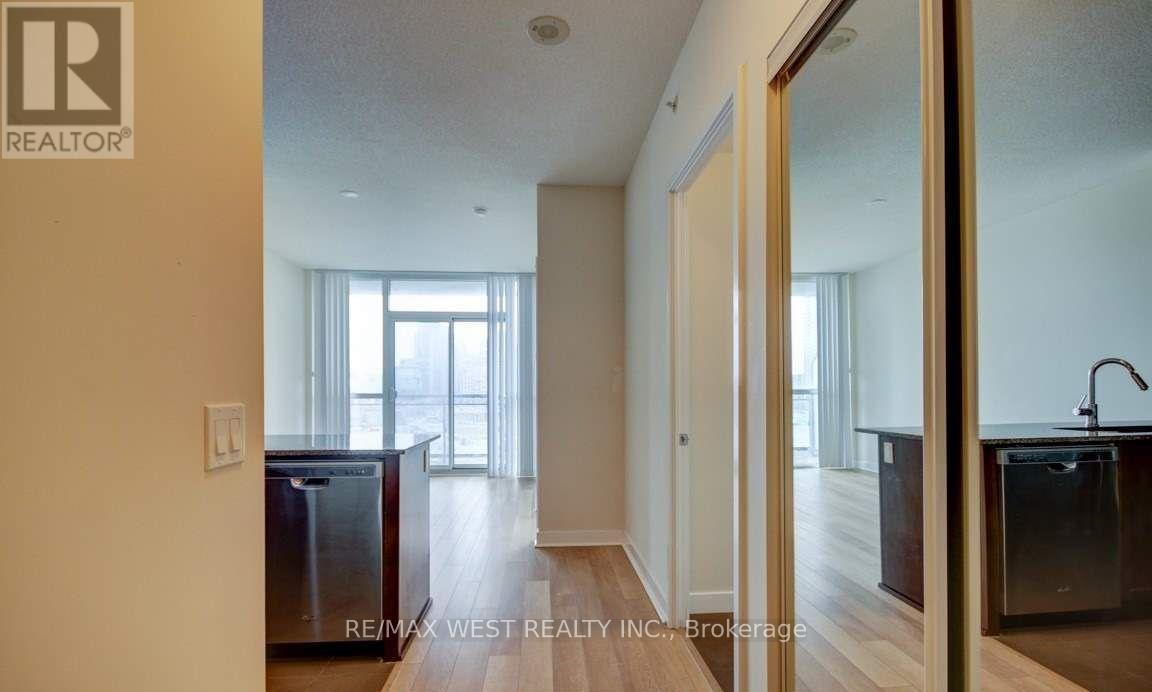 601 - 3975 Grand Park Drive, Mississauga, Ontario  L5B 0K4 - Photo 9 - W13026610