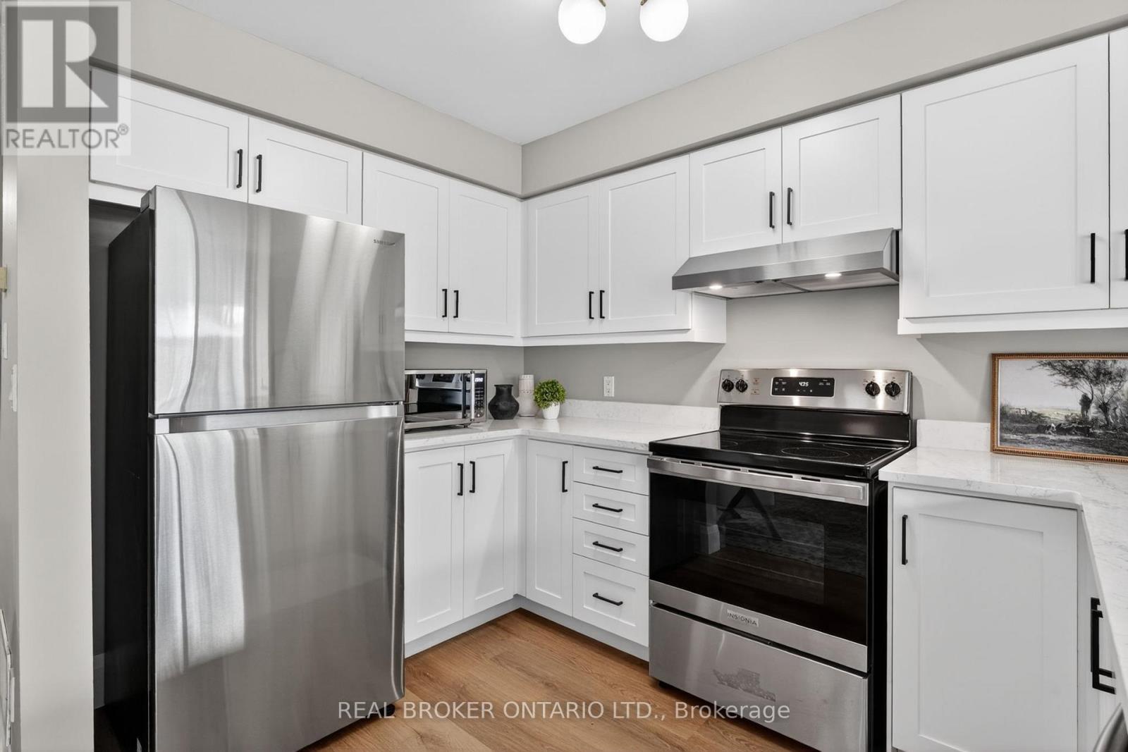 7048 Frontier Ridge, Mississauga (Meadowvale Village), Ontario  L5N 7R6 - Photo 11 - W13026618