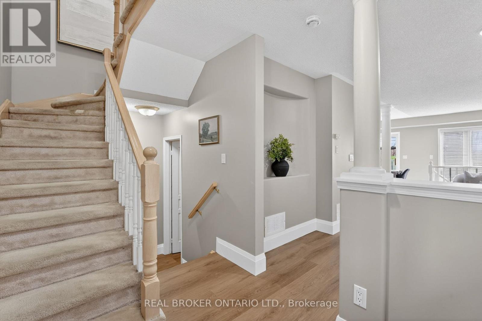 7048 Frontier Ridge, Mississauga (Meadowvale Village), Ontario  L5N 7R6 - Photo 18 - W13026618