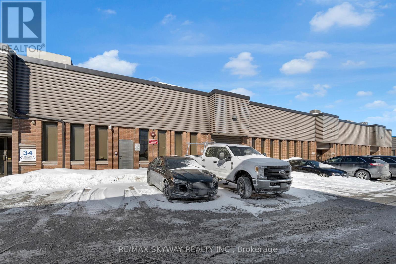 32 Guided Court, Toronto, Ontario  M9V 4K6 - Photo 8 - W13026638