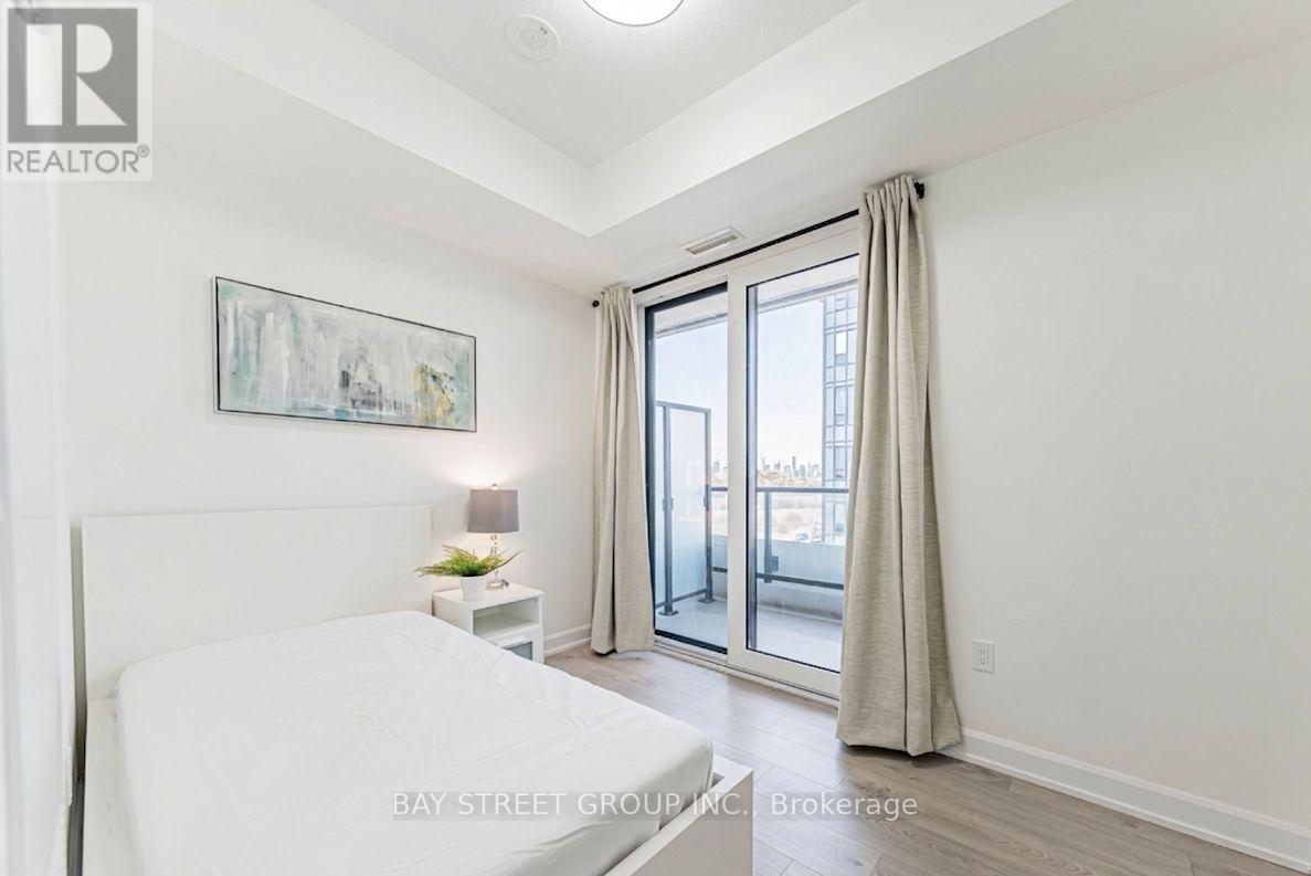 524 - 3200 William Coltson Avenue, Oakville, Ontario  L6H 7W6 - Photo 2 - W13026648