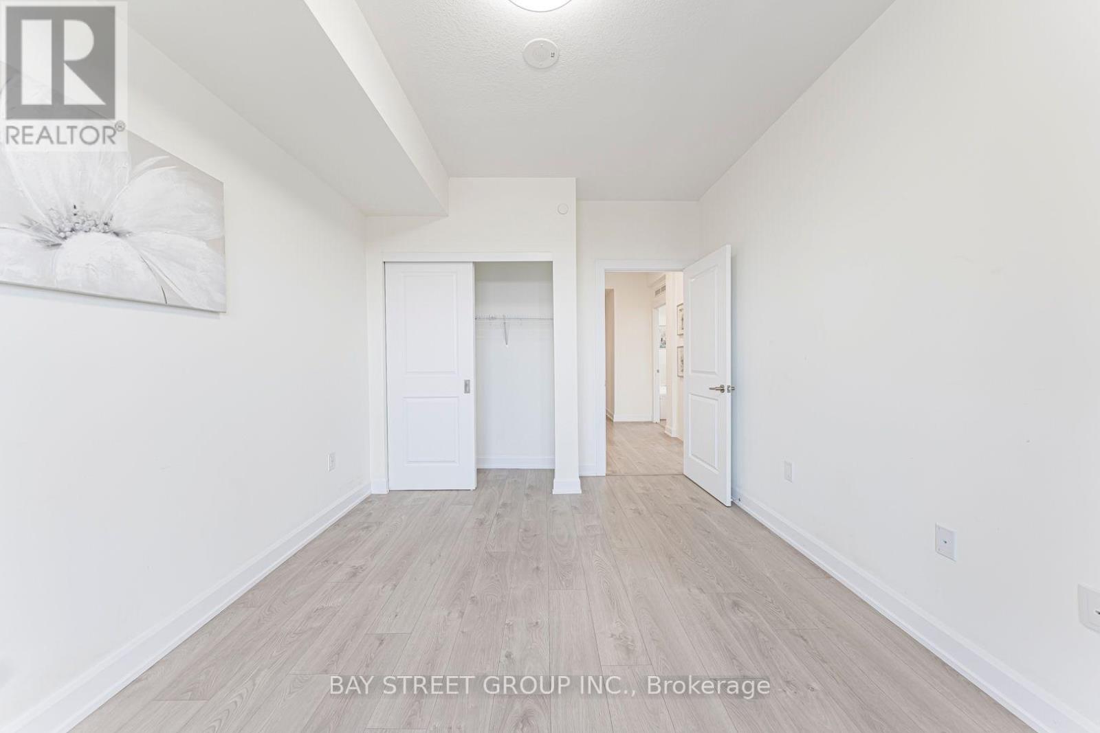 524 - 3200 William Coltson Avenue, Oakville, Ontario  L6H 7W6 - Photo 5 - W13026648