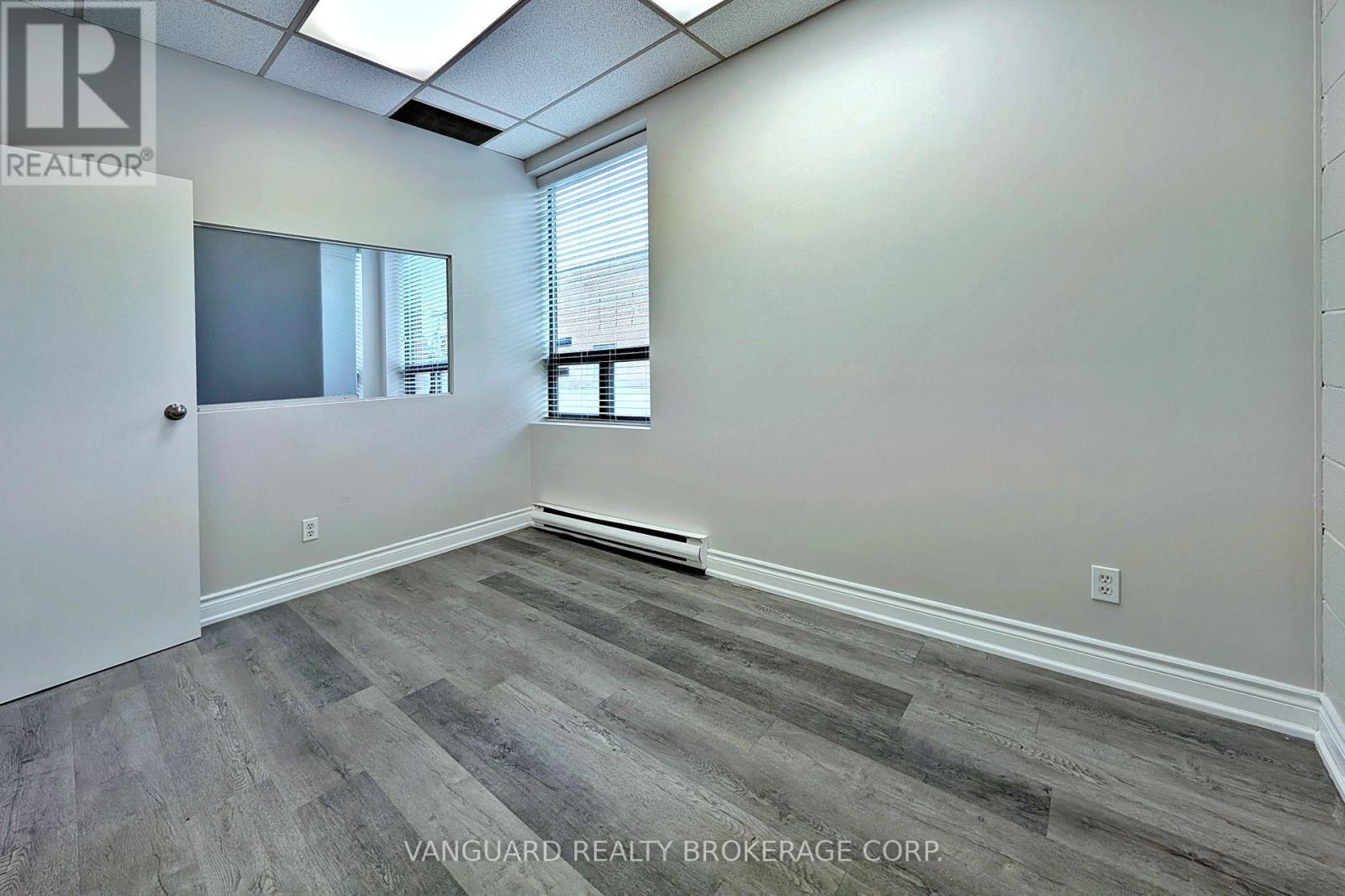 9-10 - 130 Bradwick Drive, Vaughan, Ontario  L4K 1K8 - Photo 20 - N12851062