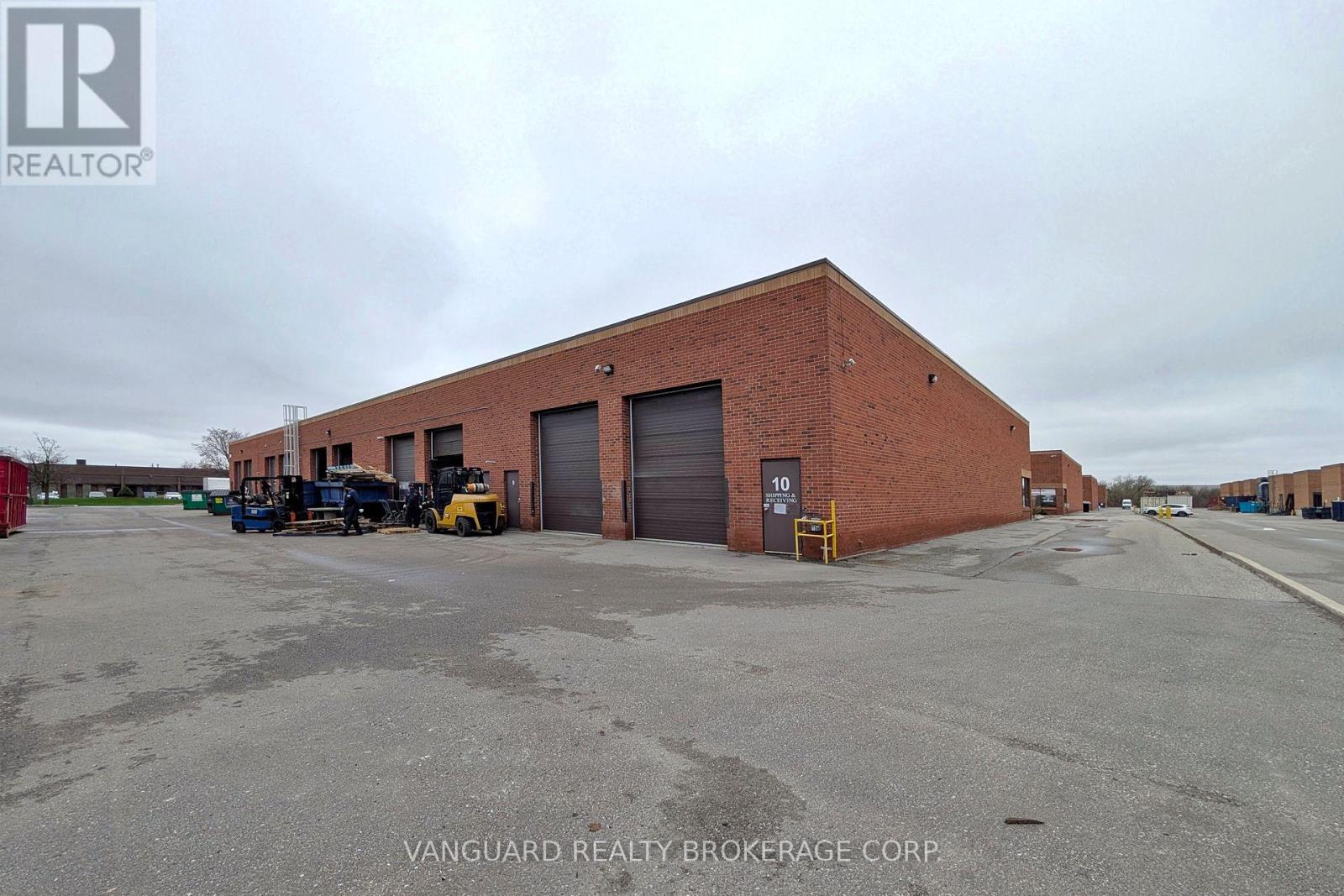 9-10 - 130 Bradwick Drive, Vaughan, Ontario  L4K 1K8 - Photo 34 - N12851062