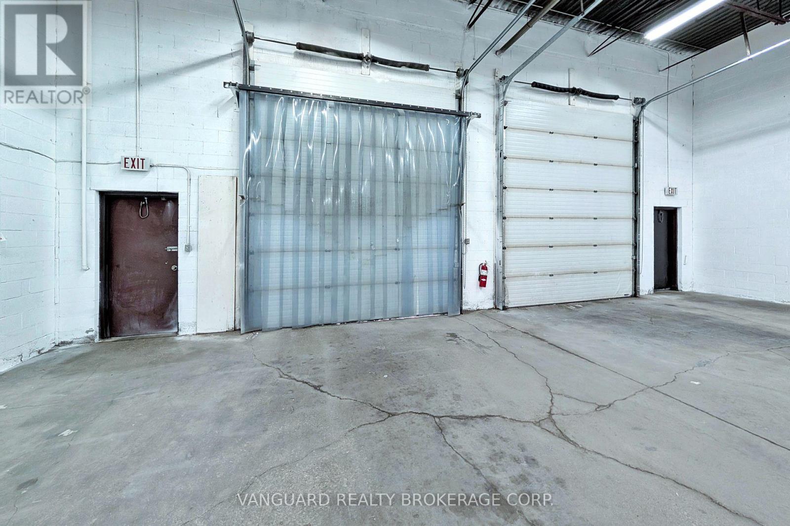 9-10 - 130 Bradwick Drive, Vaughan, Ontario  L4K 1K8 - Photo 31 - N12851062