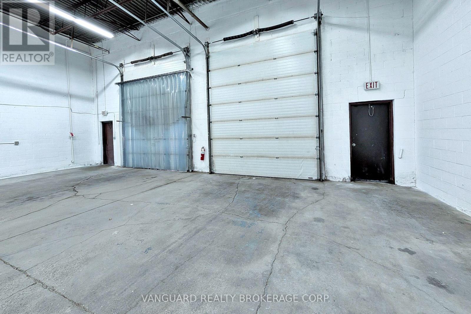 9-10 - 130 Bradwick Drive, Vaughan, Ontario  L4K 1K8 - Photo 32 - N12851062