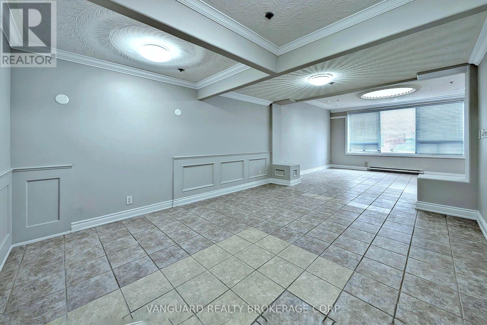 9-10 - 130 Bradwick Drive, Vaughan, Ontario  L4K 1K8 - Photo 13 - N12851062