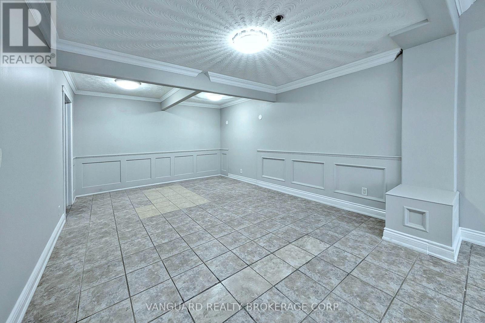 9-10 - 130 Bradwick Drive, Vaughan, Ontario  L4K 1K8 - Photo 14 - N12851062