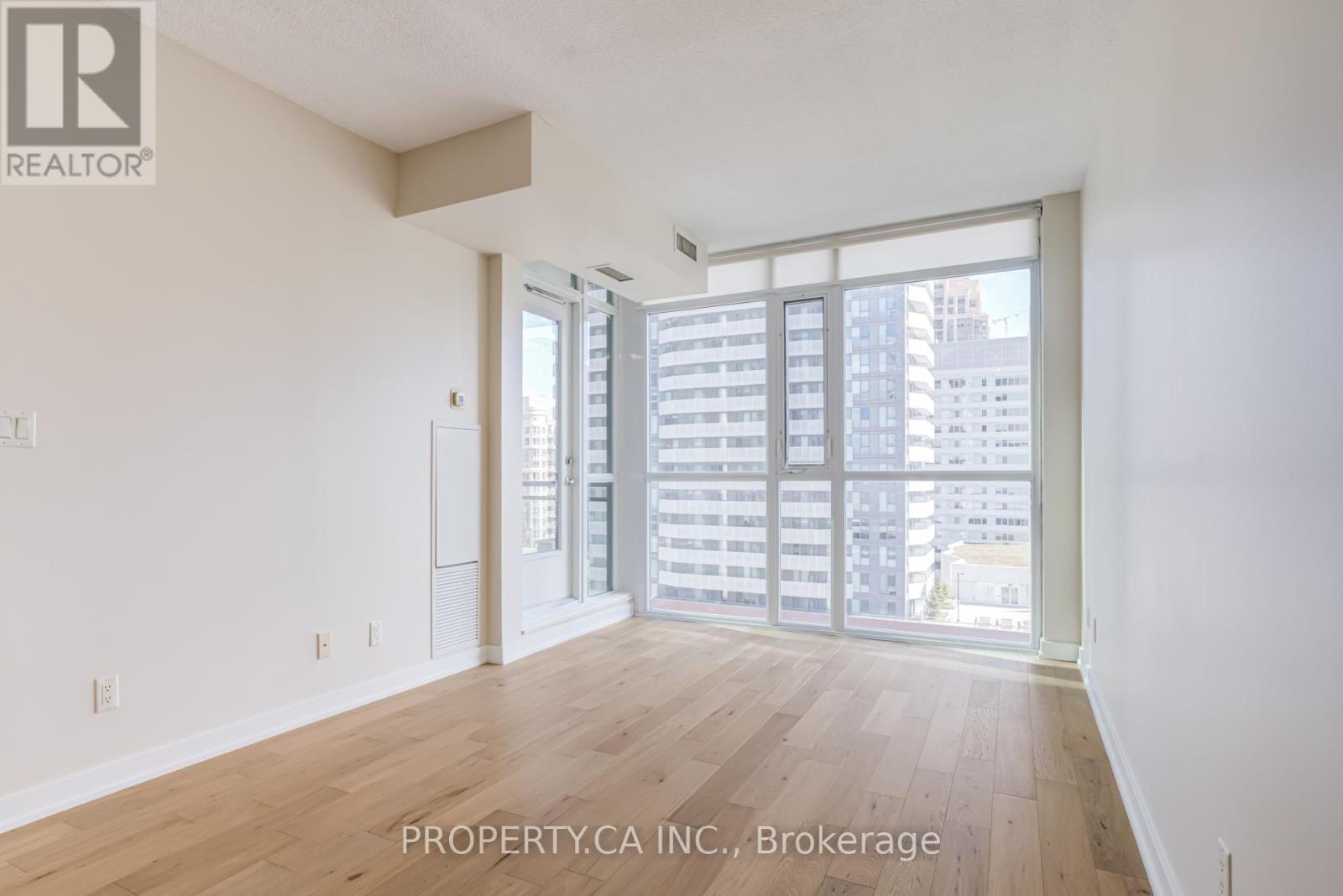 1101 - 4065 Brickstone Mews, Mississauga, Ontario  L5B 0G3 - Photo 10 - W13019426