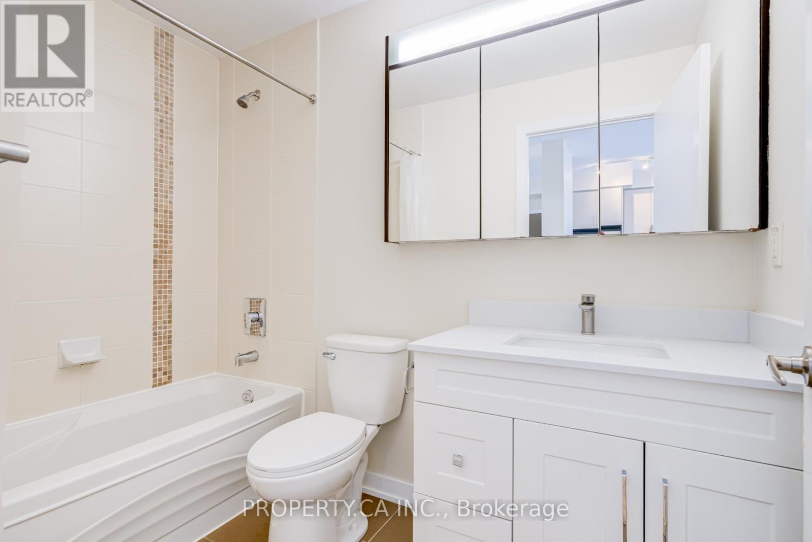 1101 - 4065 Brickstone Mews, Mississauga, Ontario  L5B 0G3 - Photo 15 - W13019426