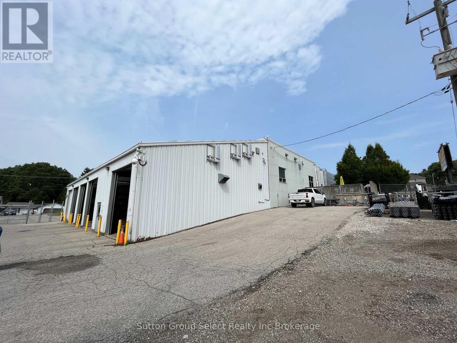 143 Bell Street E, Ingersoll, Ontario  N5C 2N9 - Photo 30 - X12396036