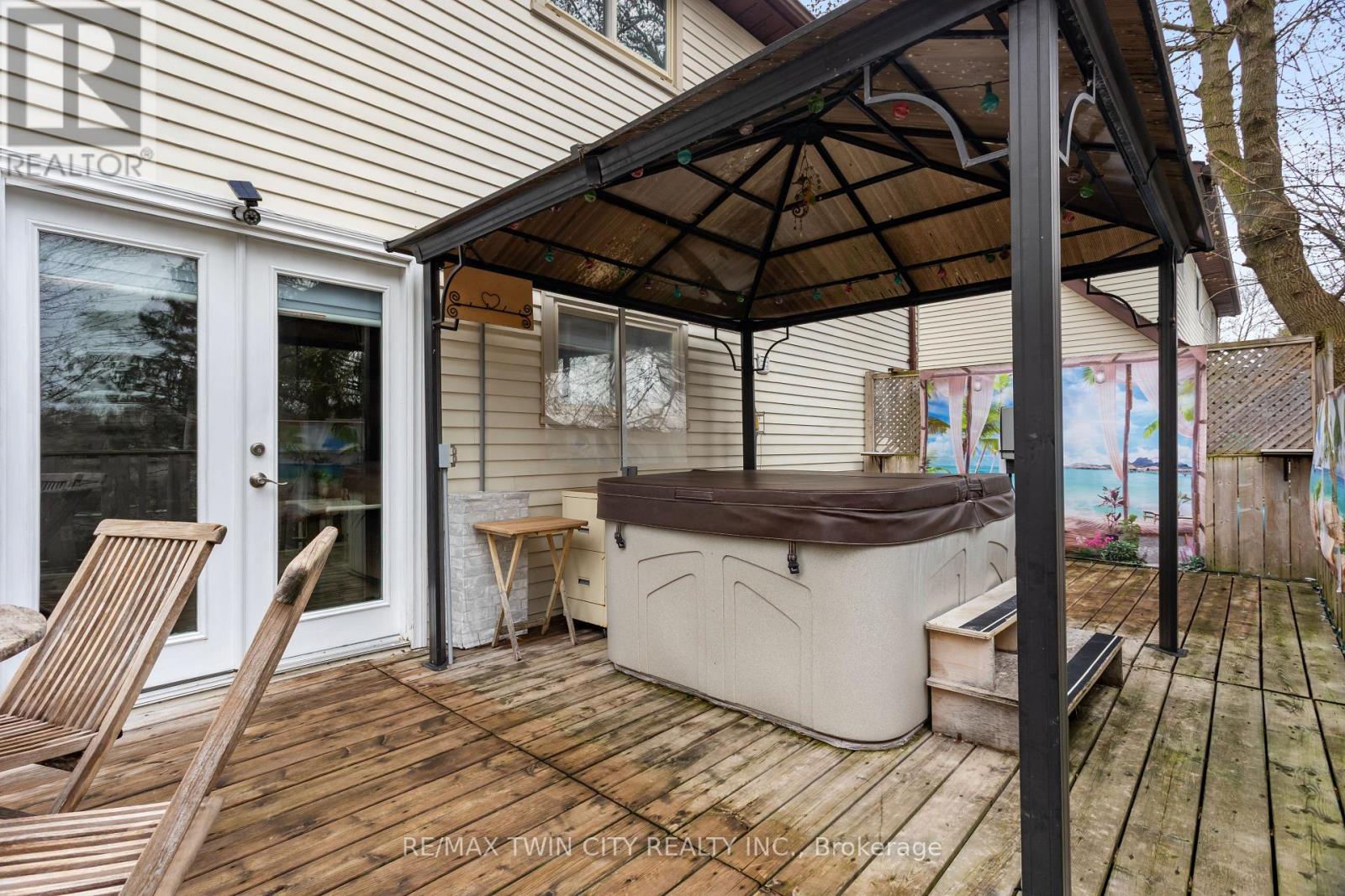 769 Scottsdale Drive, Guelph, Ontario  N1G 3N7 - Photo 44 - X13026454