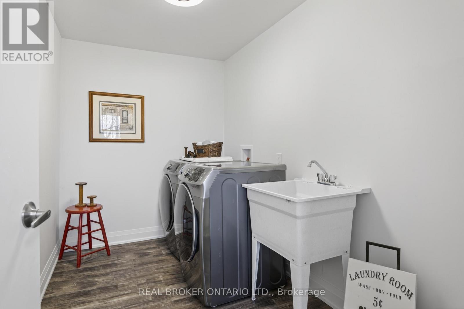 261 Portage Road, Kawartha Lakes, Ontario  K0M 1B0 - Photo 18 - X13026498