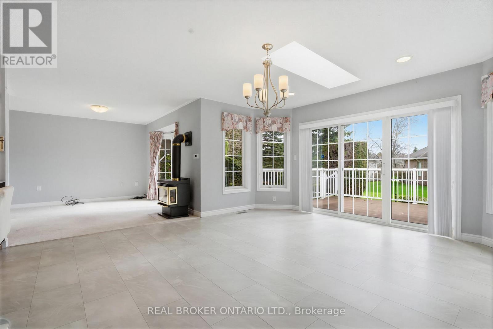 17 Parkside Drive, Guelph, Ontario  N1G 4X7 - Photo 17 - X13026626