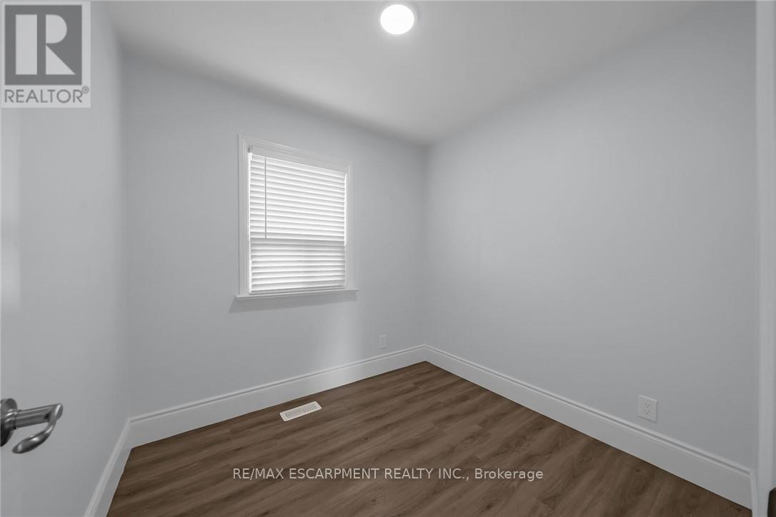 8 Shynal Avenue, Hamilton, Ontario  L8H 6K1 - Photo 16 - X13026634