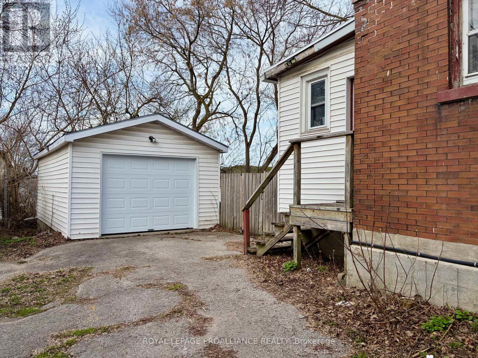 36 Marmora Street, Quinte West, Ontario  K8V 2H6 - Photo 3 - X12916246