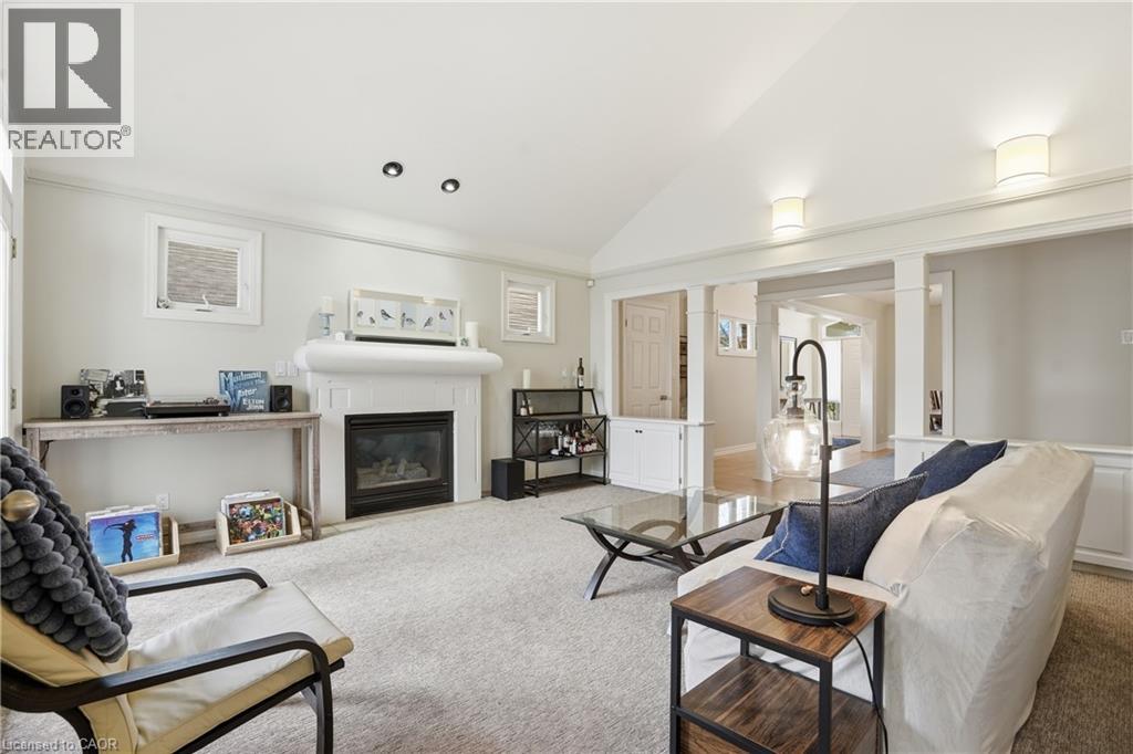 20 Timber Lane, St. Catharines, Ontario  L2N 7R7 - Photo 6 - 40822826