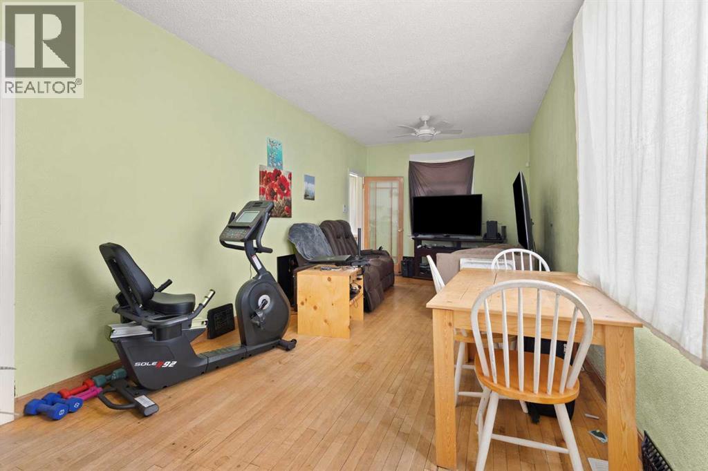 471 10 Street Se, Medicine Hat, Alberta  T1A 1R2 - Photo 8 - A2302095