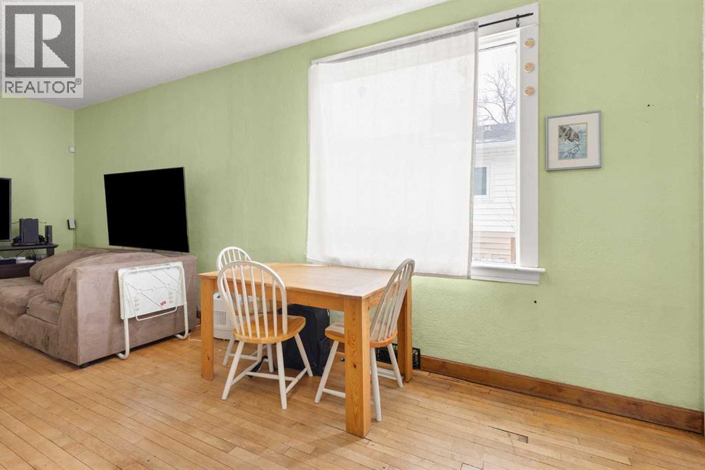 471 10 Street Se, Medicine Hat, Alberta  T1A 1R2 - Photo 9 - A2302095