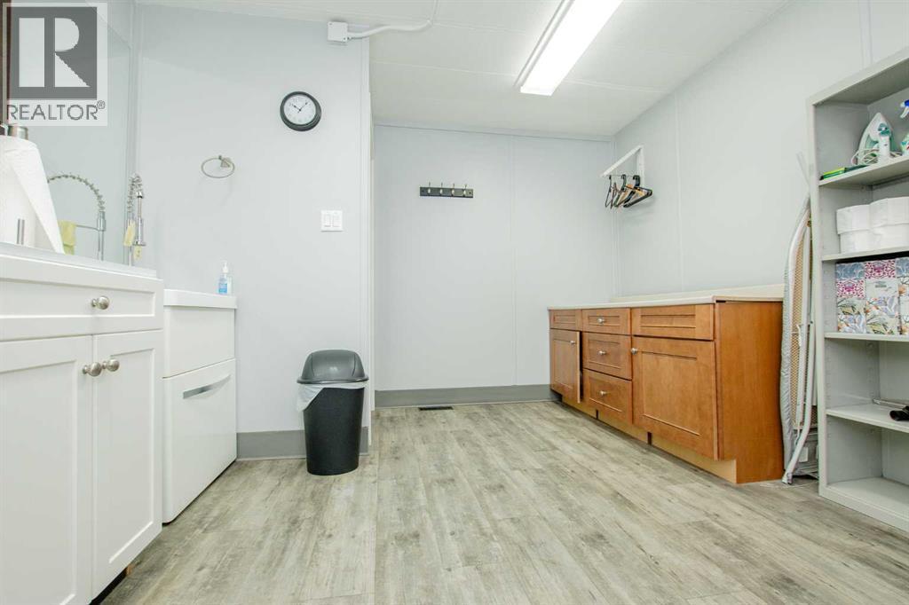 9247 92 Avenue, Grande Prairie, Alberta  T8V 2H7 - Photo 13 - A2303783