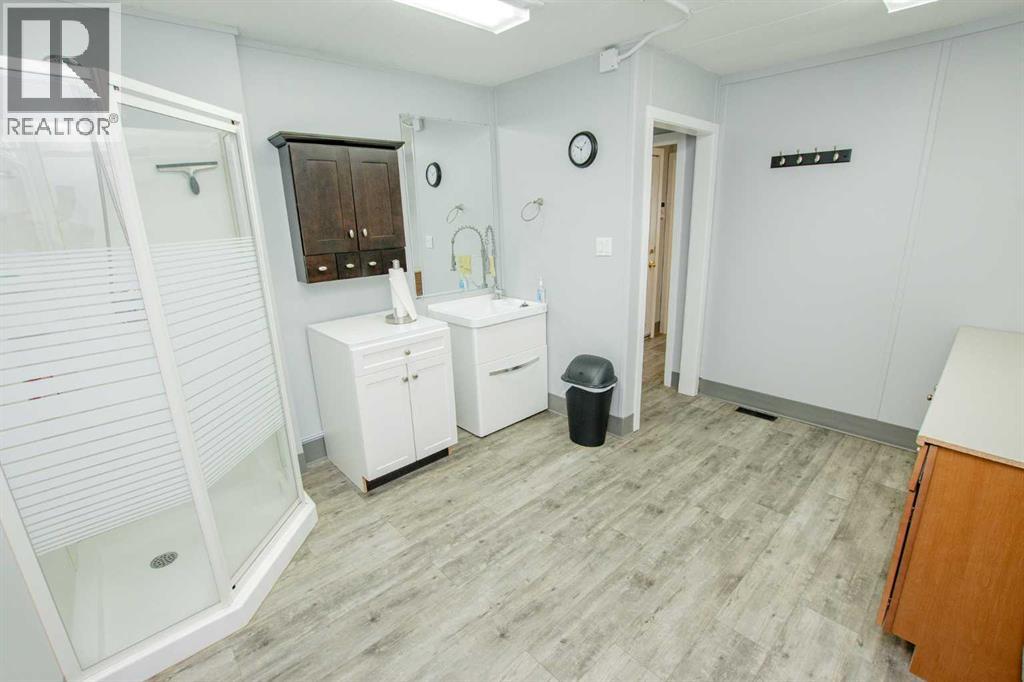 9247 92 Avenue, Grande Prairie, Alberta  T8V 2H7 - Photo 12 - A2303783