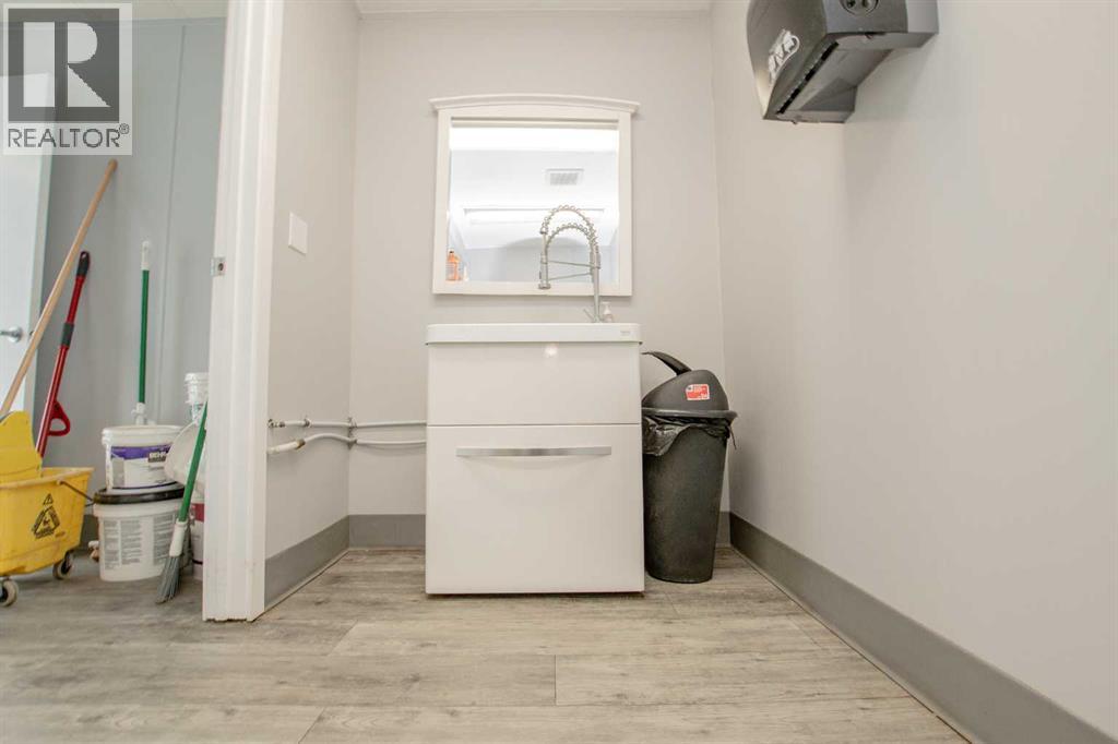 9247 92 Avenue, Grande Prairie, Alberta  T8V 2H7 - Photo 24 - A2303783