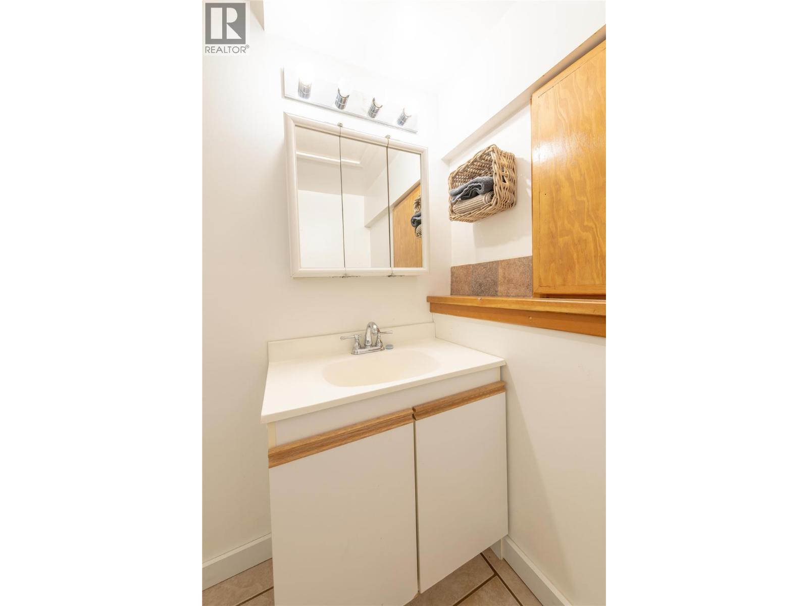 411 Sixth Street, Salmo, British Columbia  V0G 1Z0 - Photo 38 - 10382864