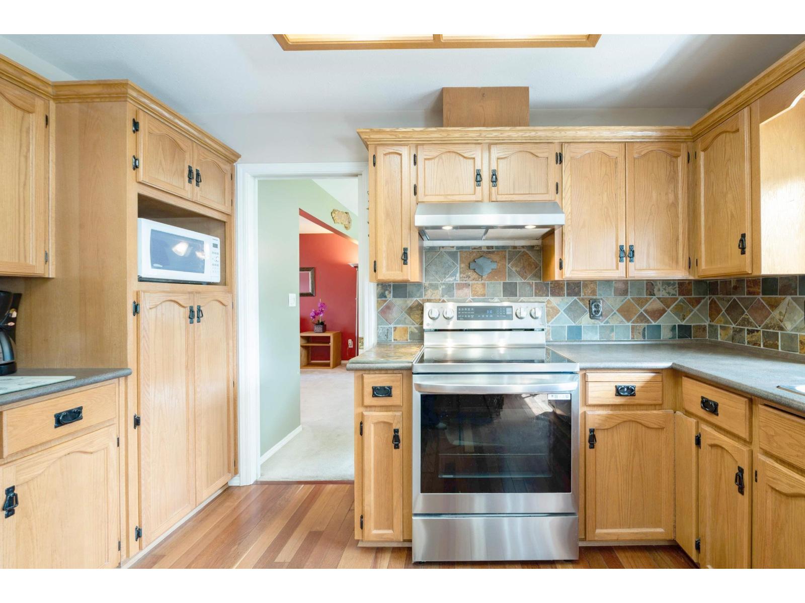 44722 Cumberland Avenue, Sardis South, Chilliwack, British Columbia  V2R 3B6 - Photo 14 - R3113246