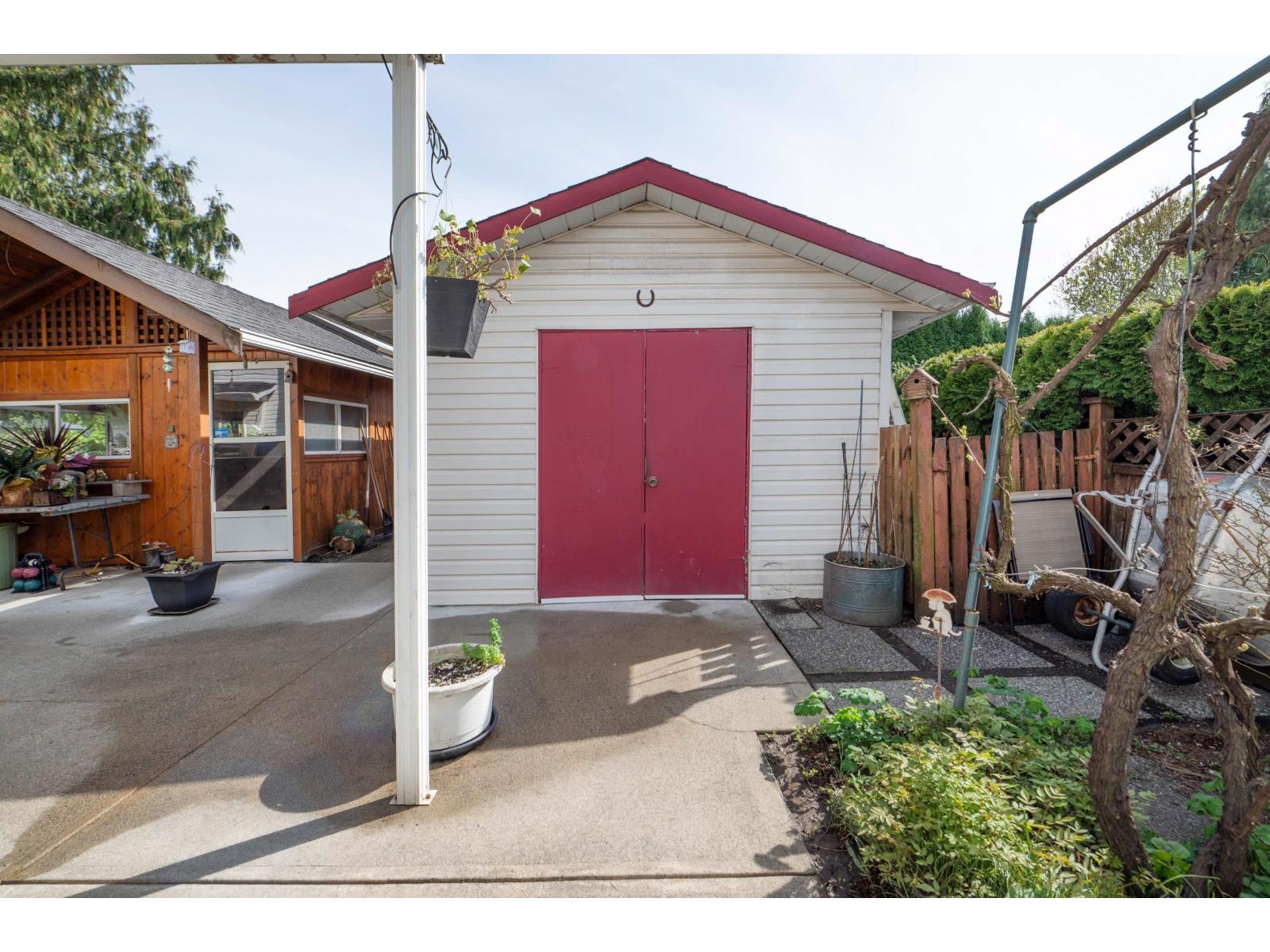 44722 Cumberland Avenue, Sardis South, Chilliwack, British Columbia  V2R 3B6 - Photo 39 - R3113246