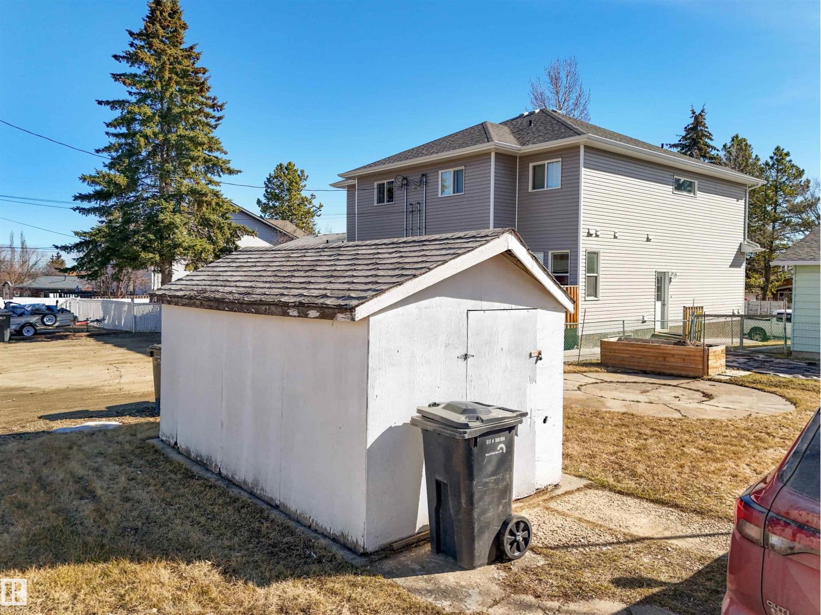 5068 44 St, Drayton Valley, Alberta  T7A 1B7 - Photo 6 - E4483362