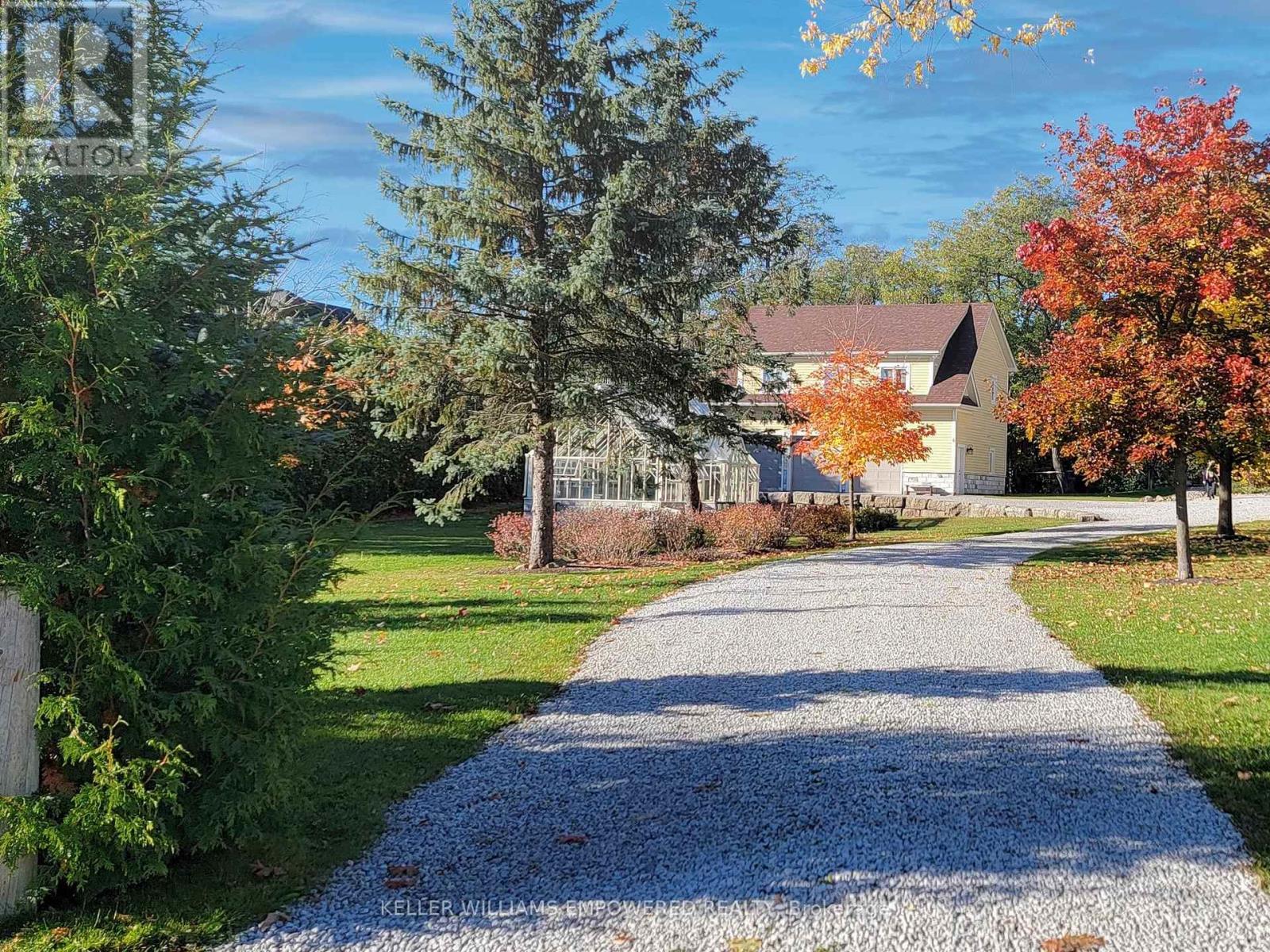 6 Macleod Estate Court, Richmond Hill, Ontario  L4E 0B1 - Photo 34 - N12770824