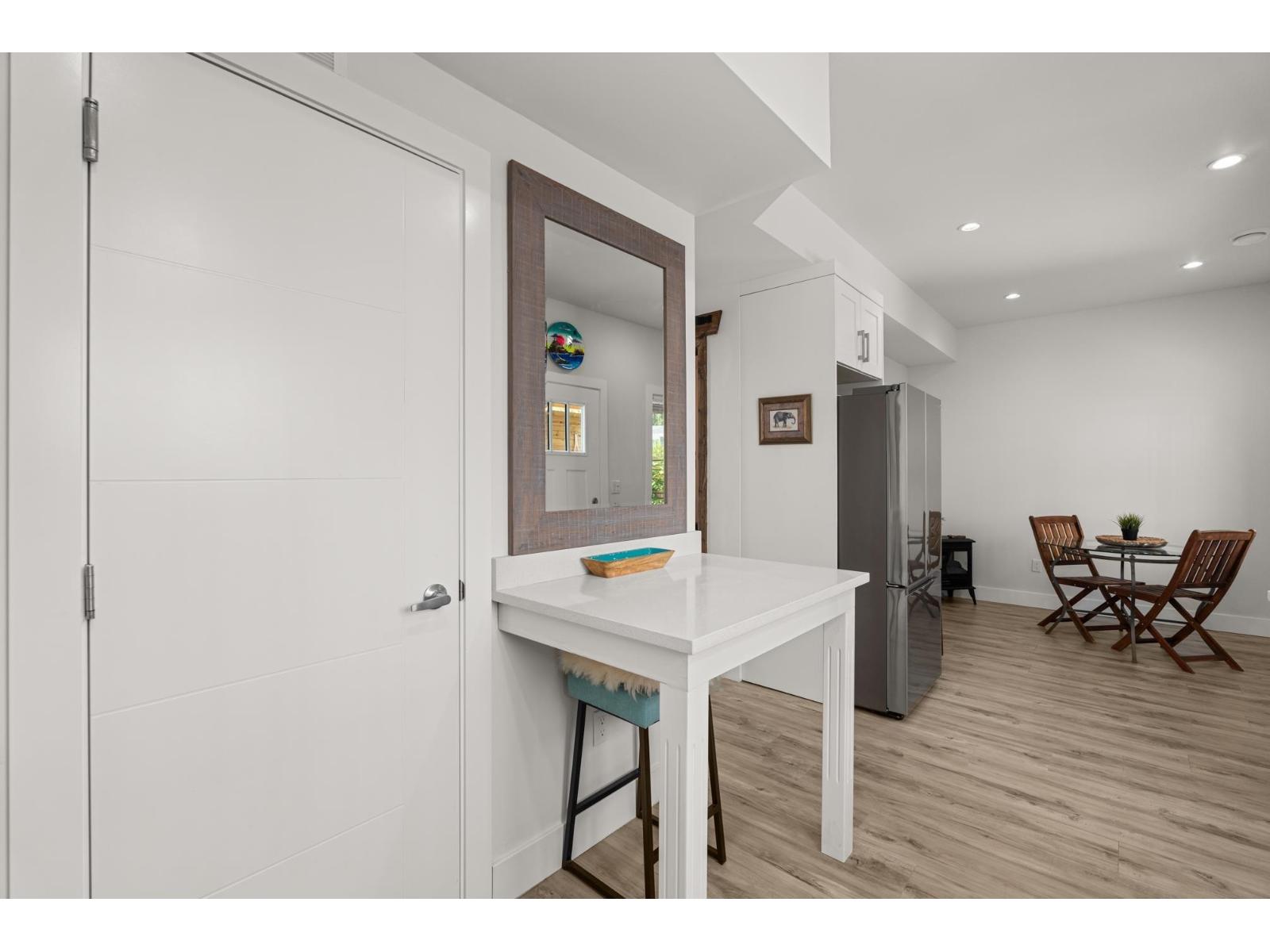 39 750 Hot Springs Road, Harrison Hot Springs, Harrison Hot Springs, British Columbia  V0M 1K0 - Photo 9 - R3113931