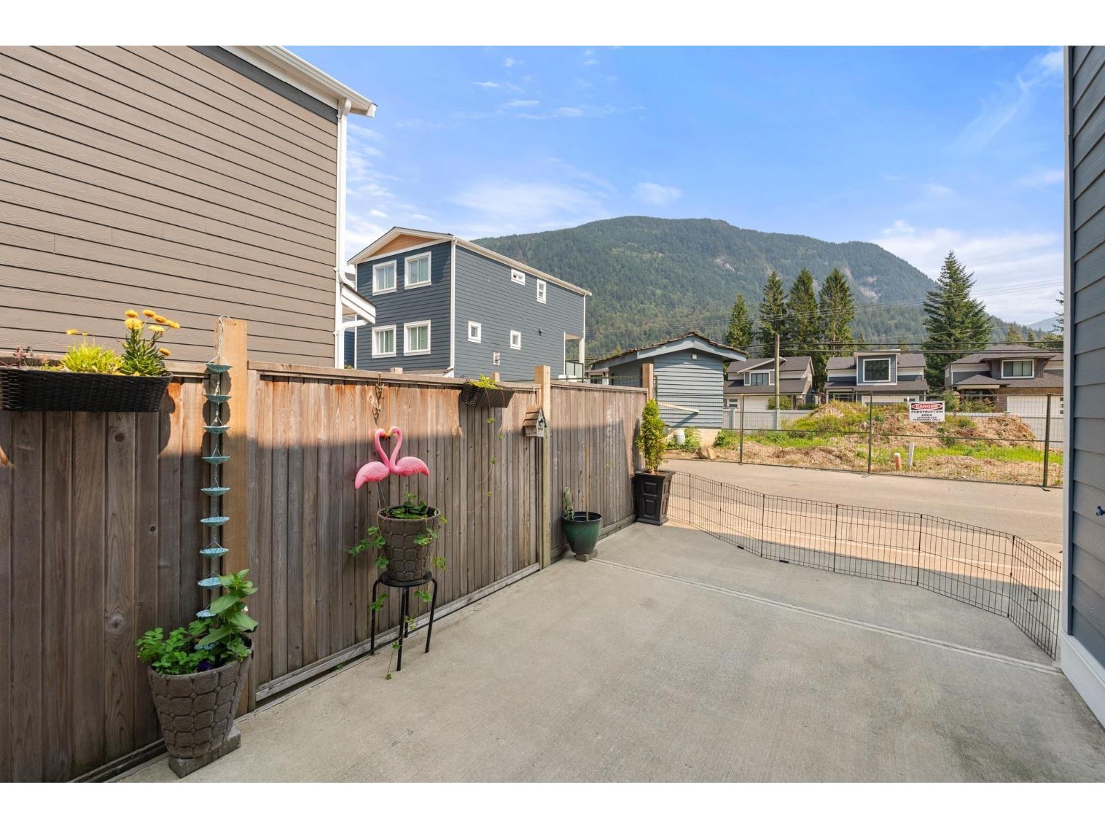 39 750 Hot Springs Road, Harrison Hot Springs, Harrison Hot Springs, British Columbia  V0M 1K0 - Photo 28 - R3113931