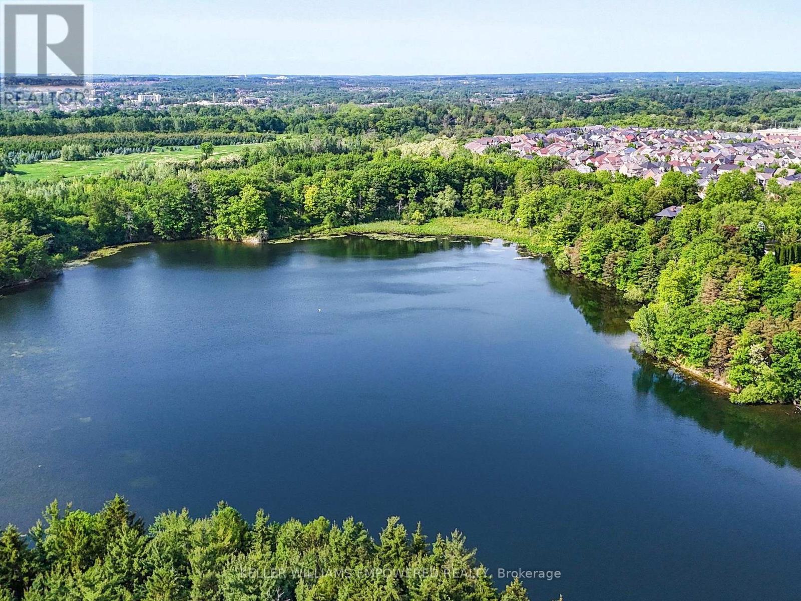 6 And 8 Macleod Estate Court, Richmond Hill, Ontario  L4E 0B1 - Photo 46 - N12770830