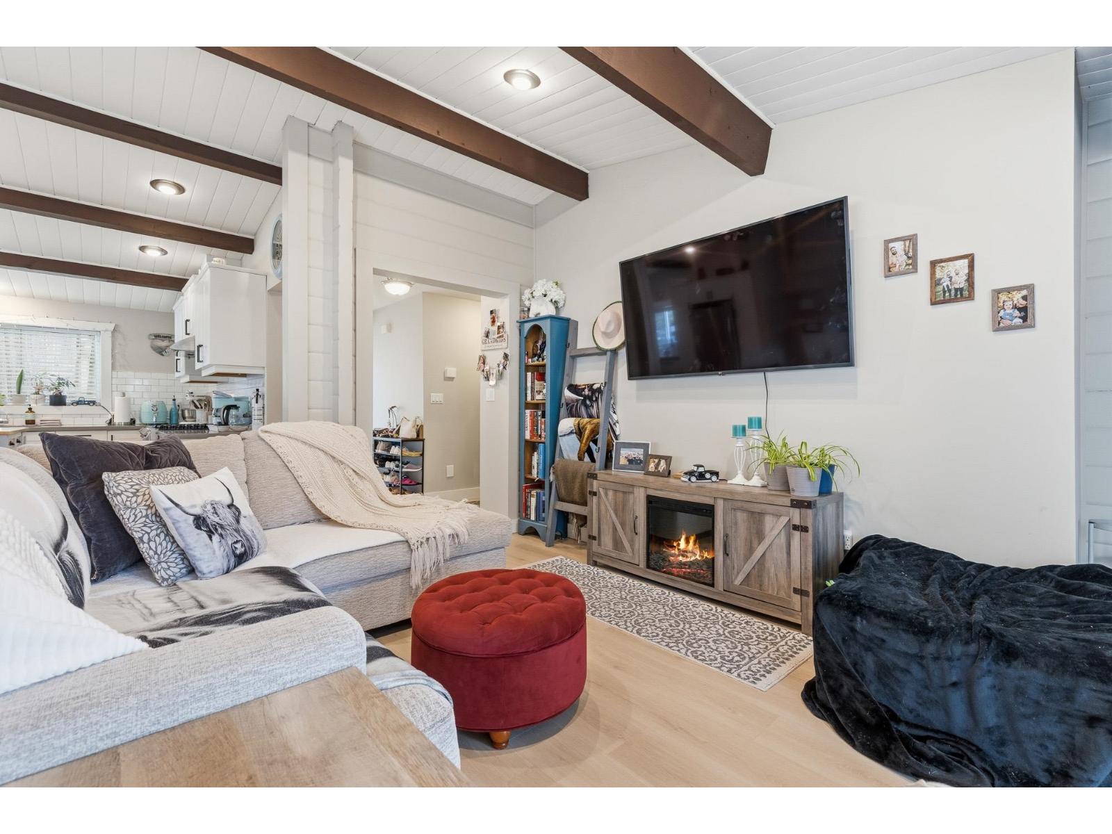 5565 Peach Road, Sardis South, Chilliwack, British Columbia  V2R 5L9 - Photo 13 - R3114086